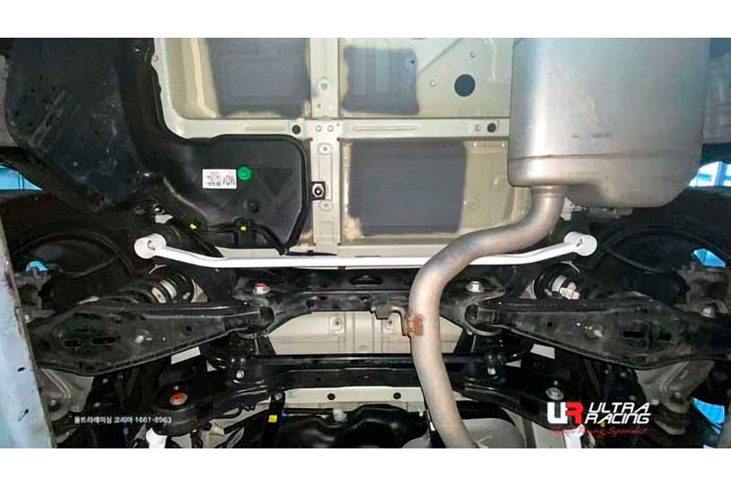 https://www.aleksracing.com/image/cache/catalog/ultraracing/kia-sorento-4th-gen-mq4-2020-rear-lower-bar-urkr-rl2-4185-815x543.jpg