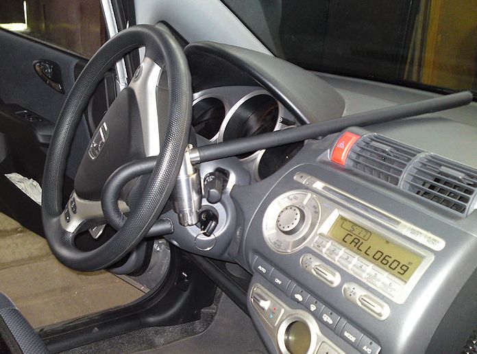Steering Wheel Lock Honda Jazz I AntiTheft Python