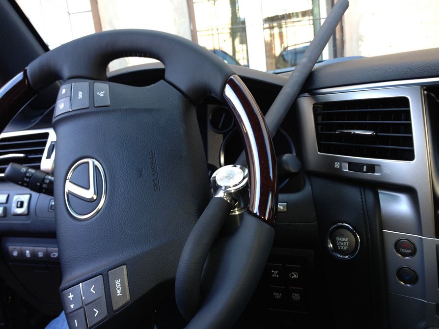 Steering Wheel Lock Lexus LX570 AntiTheft Python