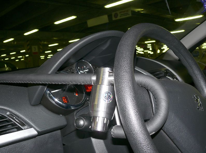Steering Wheel Lock Peugeot 207 AntiTheft Python