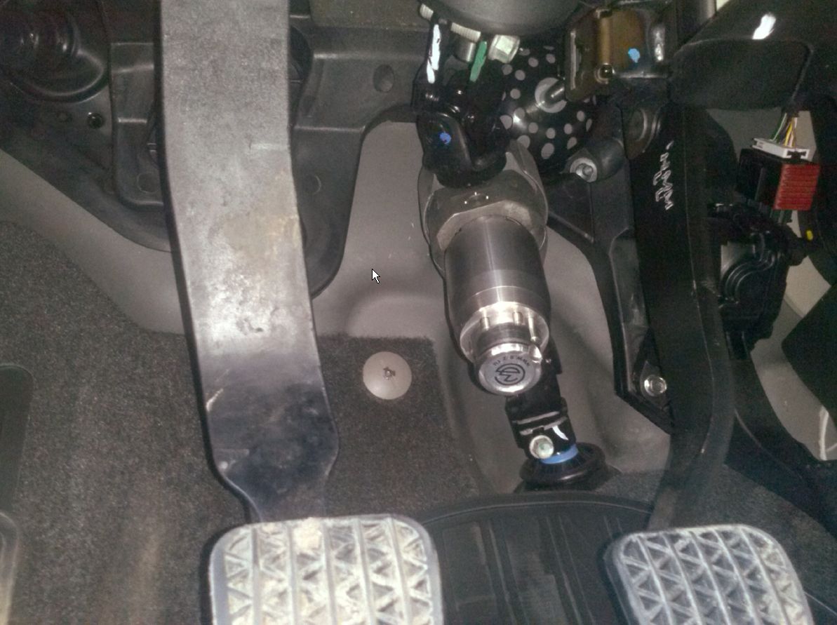 AntiTheft Chevrolet Cruze 20082015 Mechanical Interceptor
