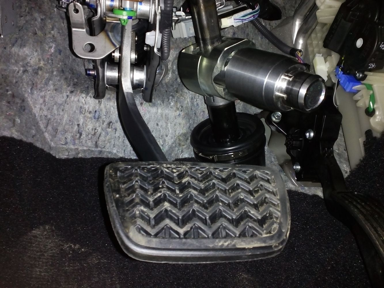 AntiTheft Lexus ES200 2015 Mechanical Interceptor